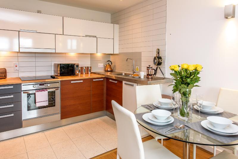 Approved Serviced Apartments Skyline Manchester Exterior foto